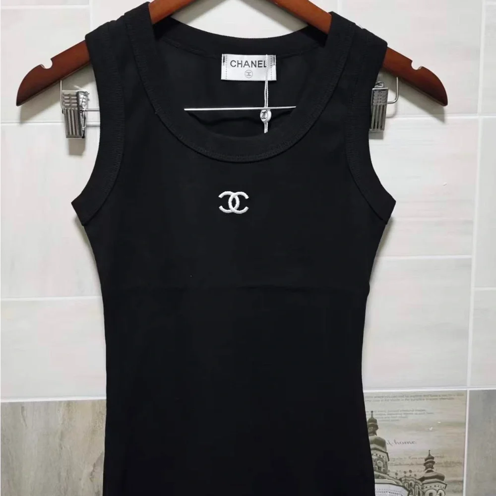 Chanel Black Cotton Tank Top with White CC Logo - Picture 1 of 3
